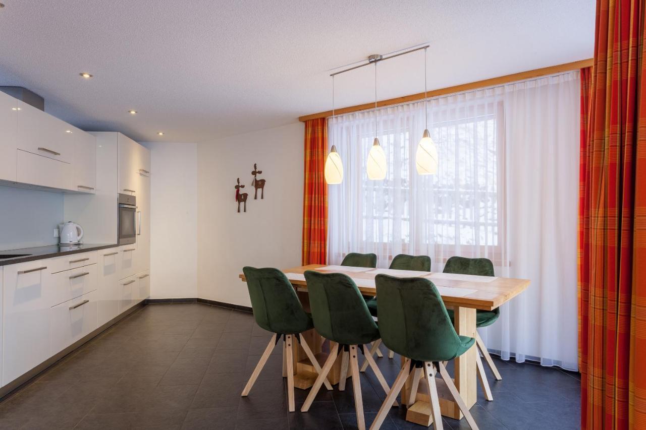 Jägerhof Serviced Apartements Zermatt Exteriör bild