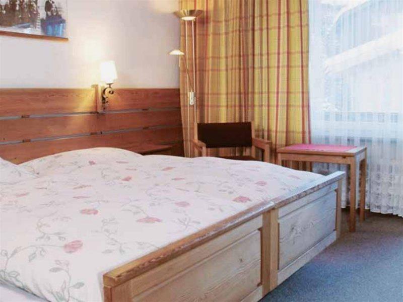 Jägerhof Serviced Apartements Zermatt Exteriör bild