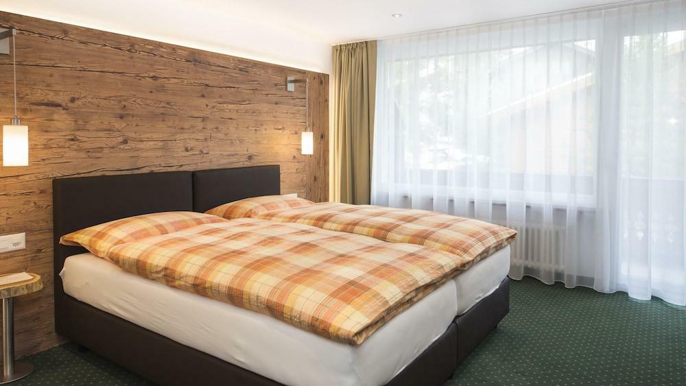 Jägerhof Serviced Apartements Zermatt Exteriör bild