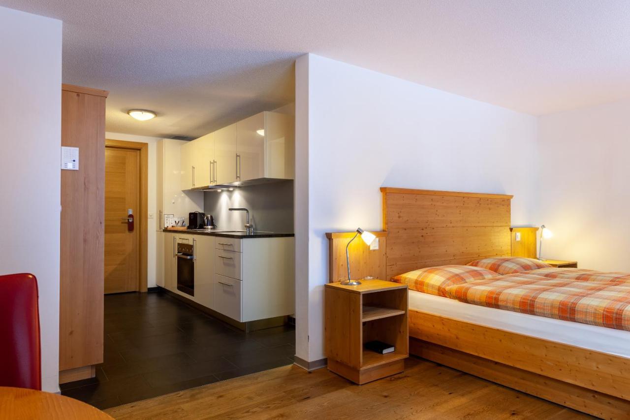 Jägerhof Serviced Apartements Zermatt Exteriör bild