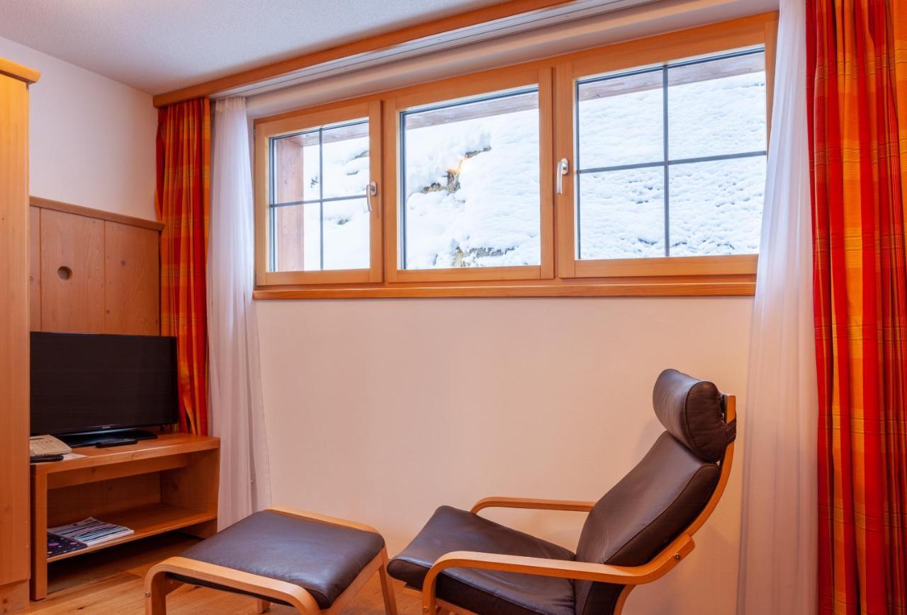 Jägerhof Serviced Apartements Zermatt Exteriör bild