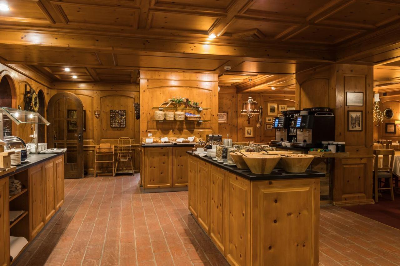 Jägerhof Serviced Apartements Zermatt Exteriör bild